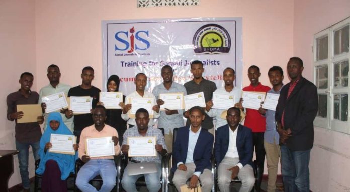 Somali Journalists Syndicate (SJS) in partnership with Somali Digital Media Academy (SODMA) on Thursday 8 August 2019 concluded a two-week course on Documentary Video Storytelling in Mogadishu.