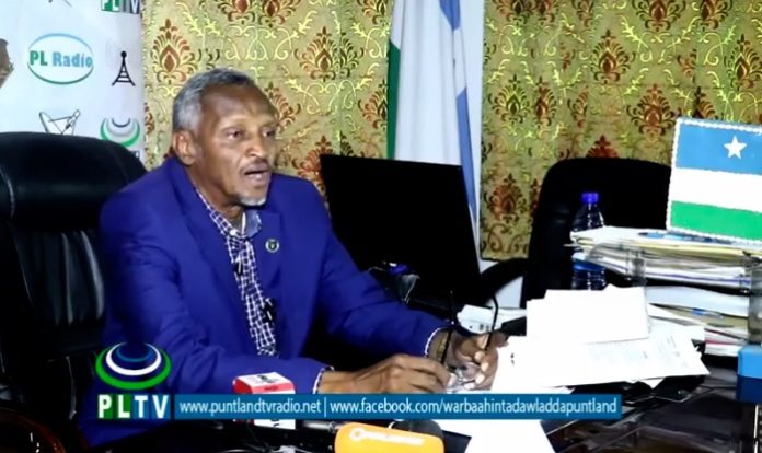 Puntland Information Minister, Ali Hassan Sabarey speaks during a press conference on Sunday 22 September 2019 in Garowe