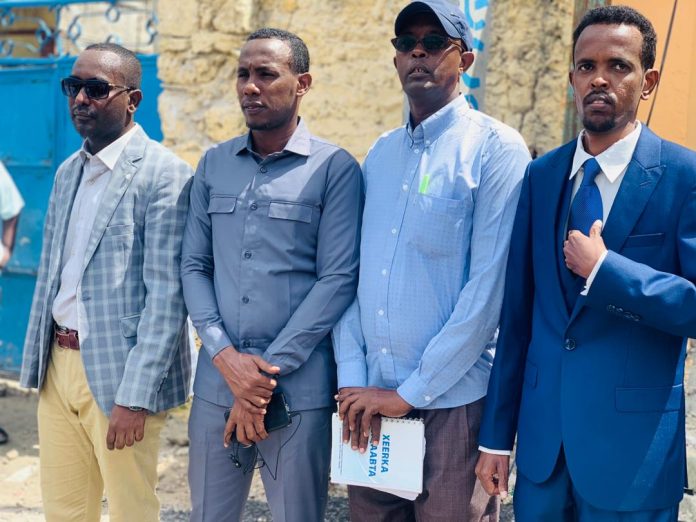 SJS and SOMA General Secretaries stand in solidarity with journalist Abdiaziz Gurbiye after the court appearance on Tuesday 7 July, 2020.