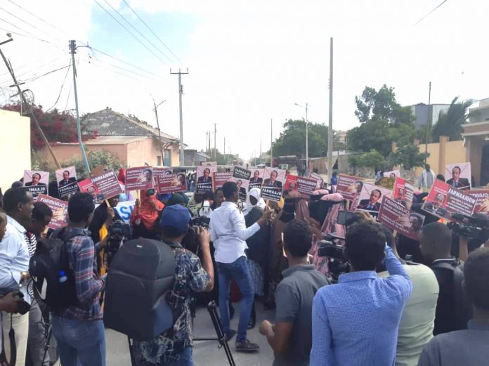 Journalists at the scene of the opposition supporters' protests in Mogadishu on Tuesday 15 Dec 2020.