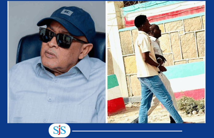 Cover Photo: Somaliland journalist Ahmed Dool (right) is seen escorted by a police officer outside the Maroodi Jeh Court on 3 August, with his hands chained. Despite hopes that President Abdirahman Irro’s election in November last year would bring greater freedoms, attacks on free expression in Somaliland have escalated. | PHOTO/Courtesy/SJS.